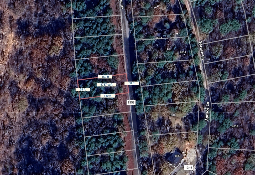 Beaver Lake area lot in the Beaver Shores Subdivision. Very Secluded with a few houses on the street. Prairie Creek Marina and 3 other boat launch ramps located just right around the corner. Minutes to Downtown Rogers. Water and electric at street.