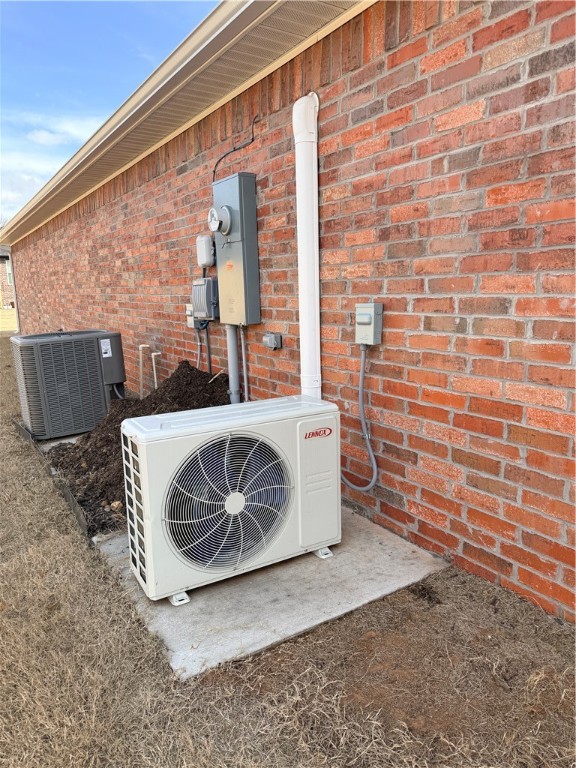 Whispering Oak - Residential