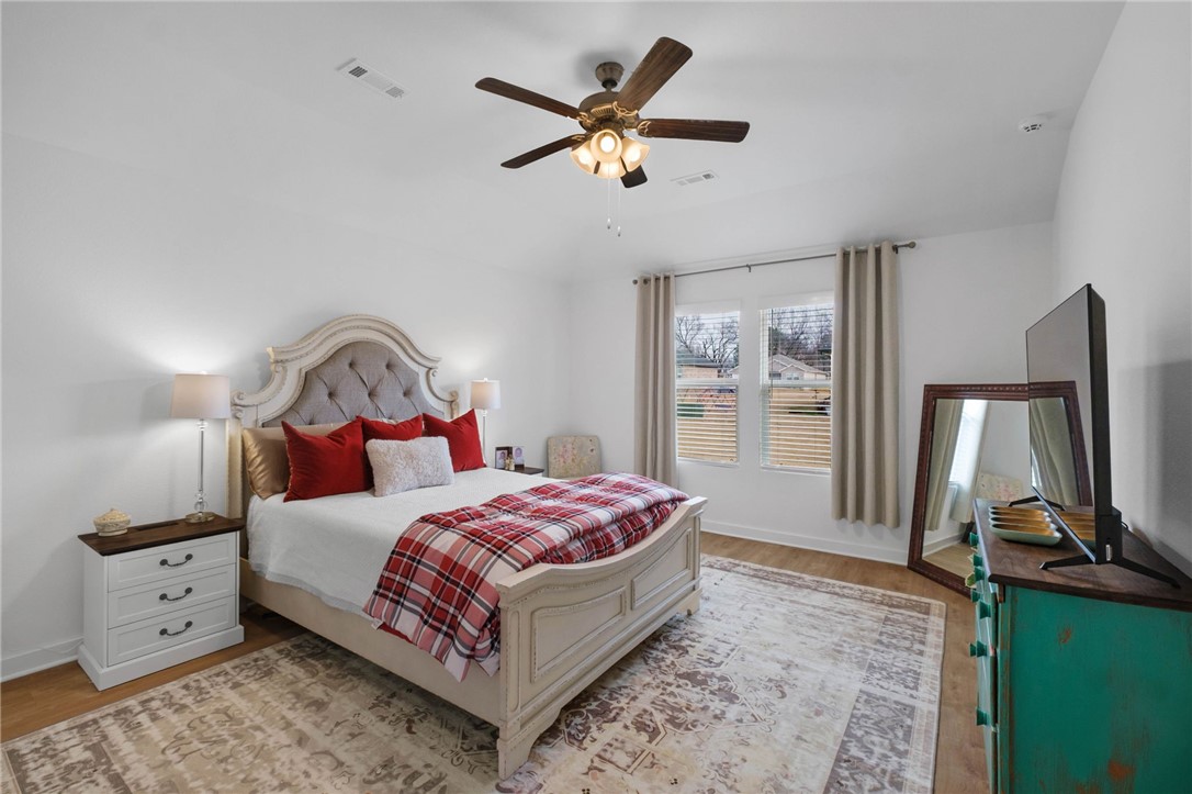 Whispering Oak - Residential