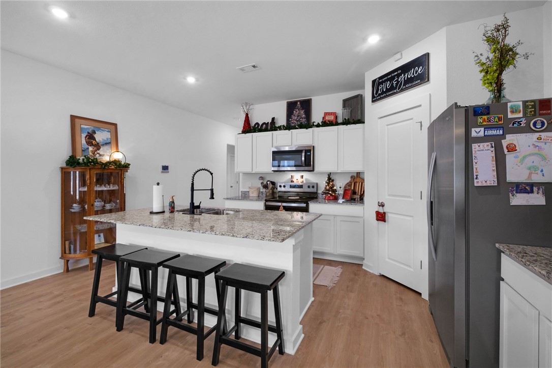 Whispering Oak - Residential