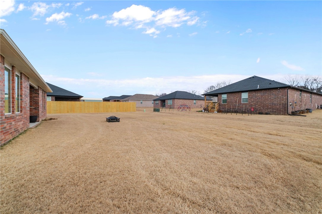 Whispering Oak - Residential