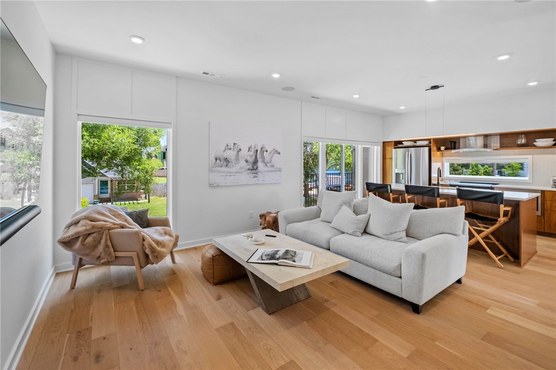 SEG 4 Horizontal Property Regime - Residential