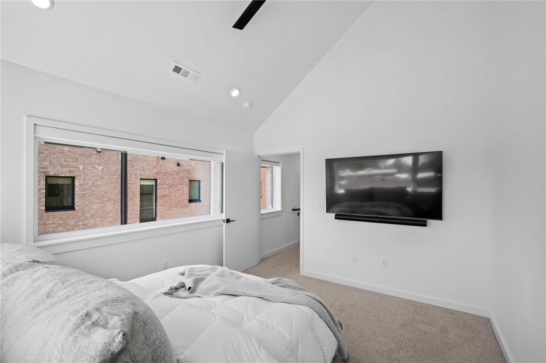 SEG 4 Horizontal Property Regime - Residential