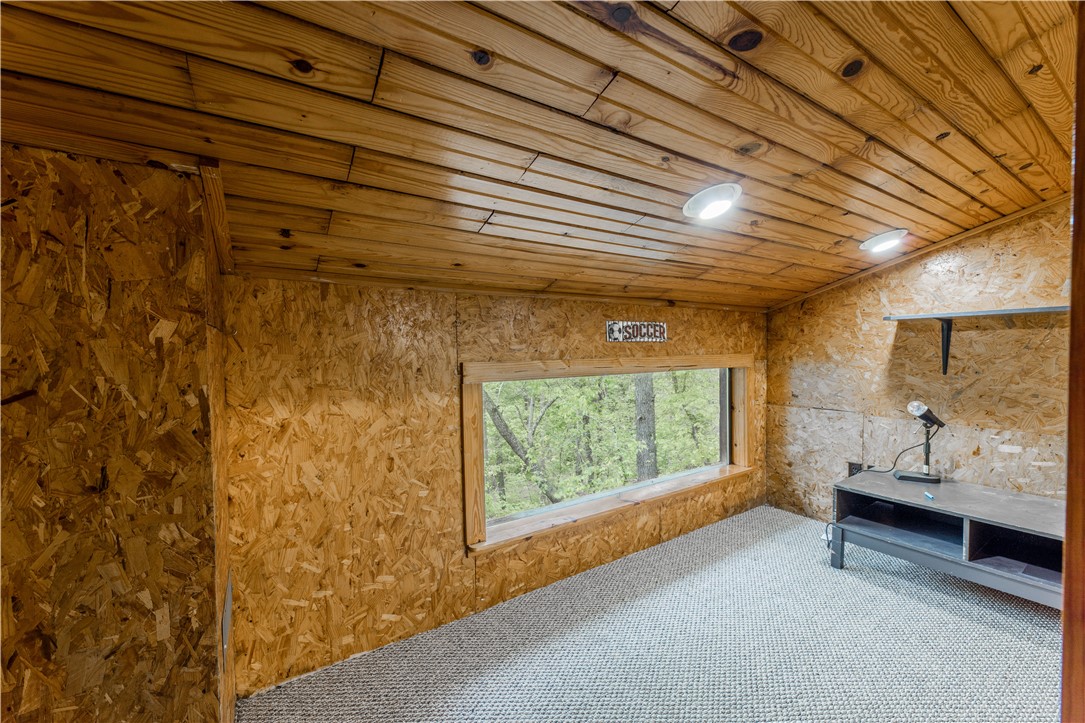 Wedington Woods - Residential