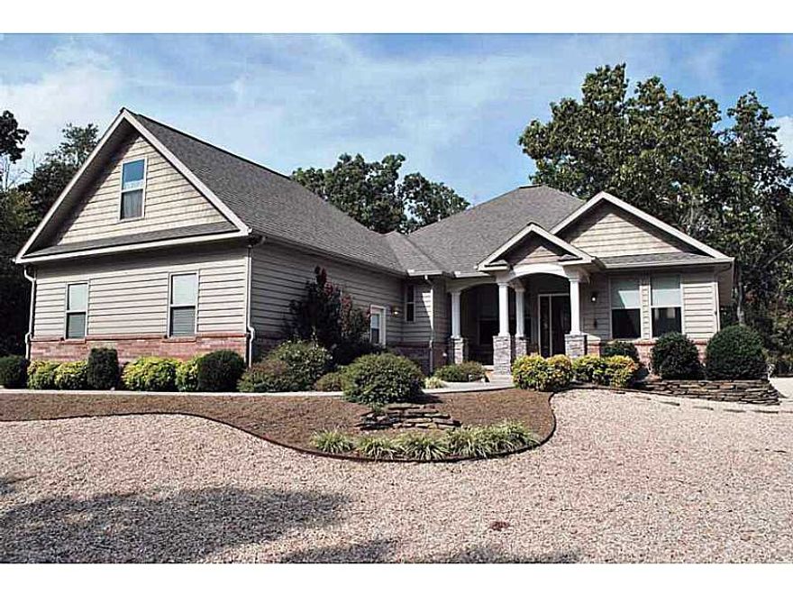 Excellent quality throughout, 1,851s.f. on one level, 3 bedrooms, 2 baths, 2 car garage, attached workshop, bonus/storage room above garage, 2 level lots with privacy, level drive. If you appreciate fine craftsmanship and attention to detail, here it is.,Dual fuel heat pump, quartz counters. 3rd bedroom no closet & used as a craft room. shop is included in s.f., bonus room is not included, RV pad with 30 amp outlet and sewer drain. Located close to Highlands G.C. and Branchwood. Rare find in Bella Vista.