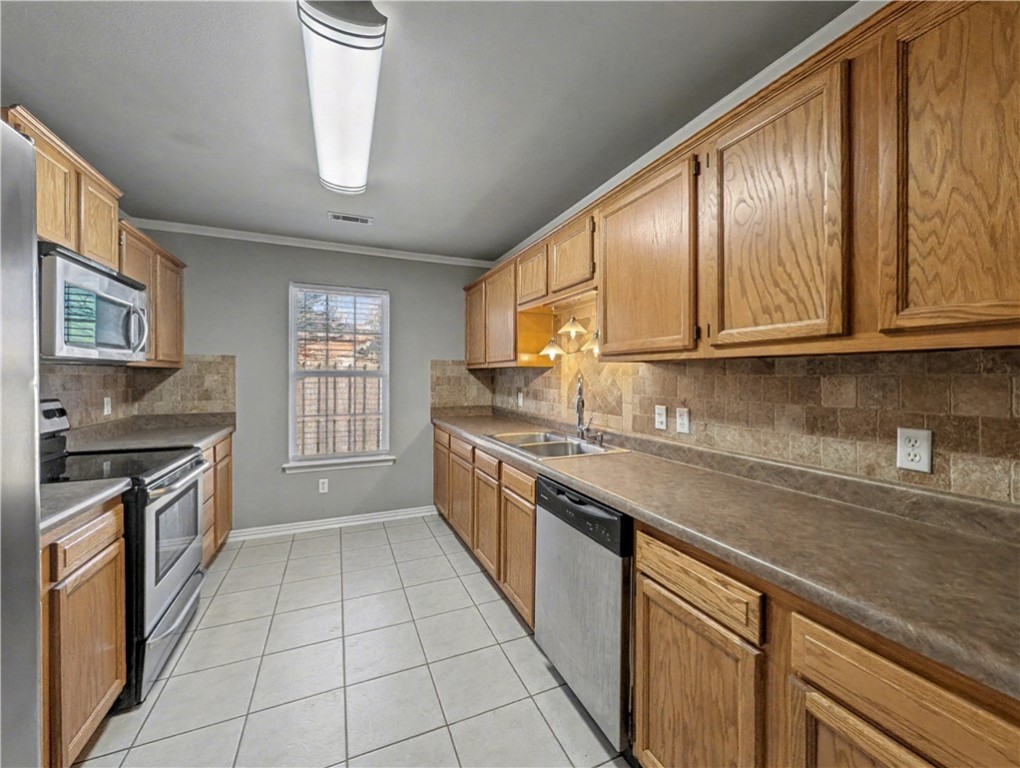 Carriage Square Sub Bentonville - Residential Lease