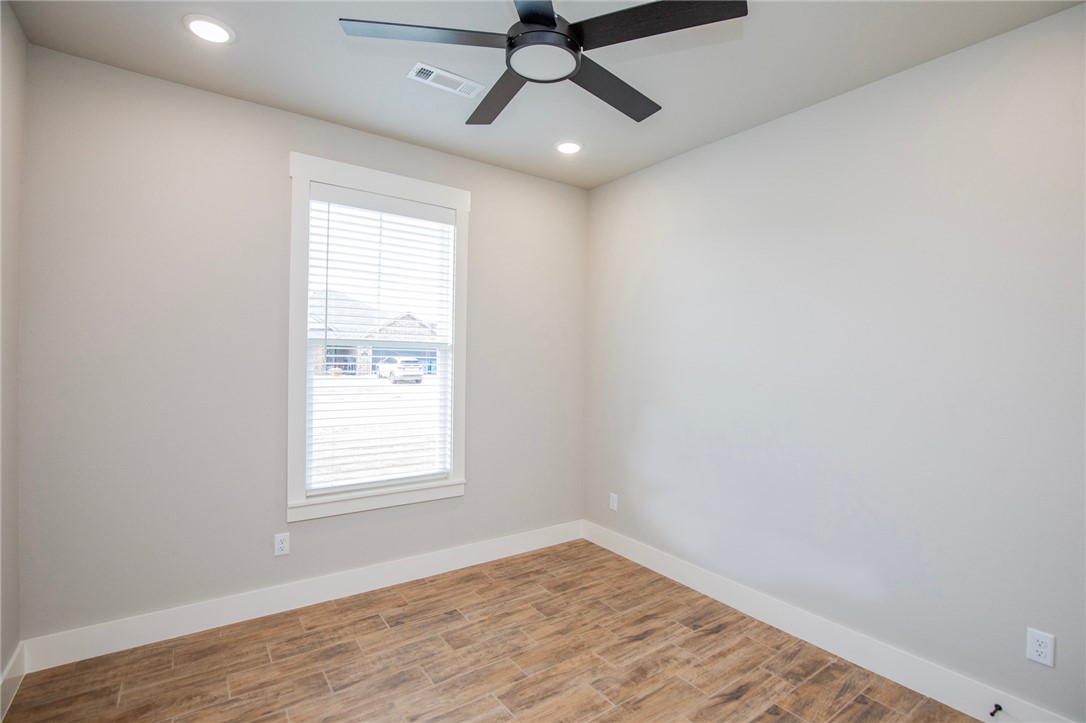 GRAND ESTATES PH 1-GENTRY - Residential