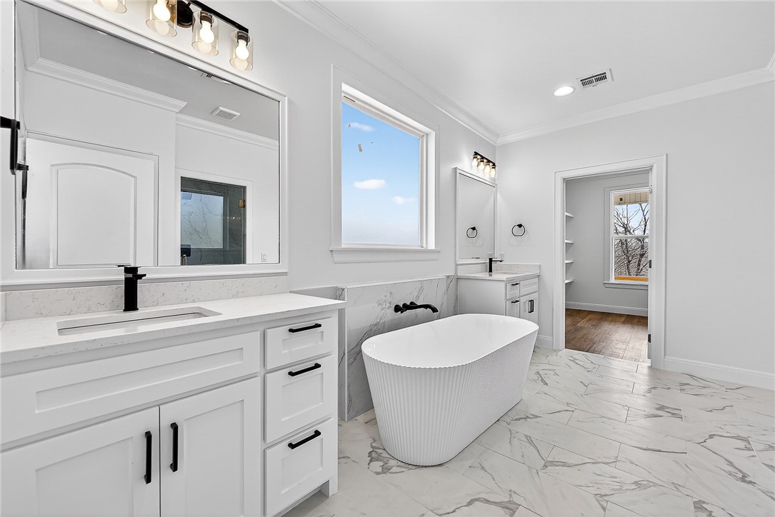 Devonshire Sub Bvv - Residential