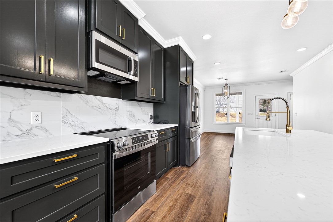 Devonshire Sub Bvv - Residential