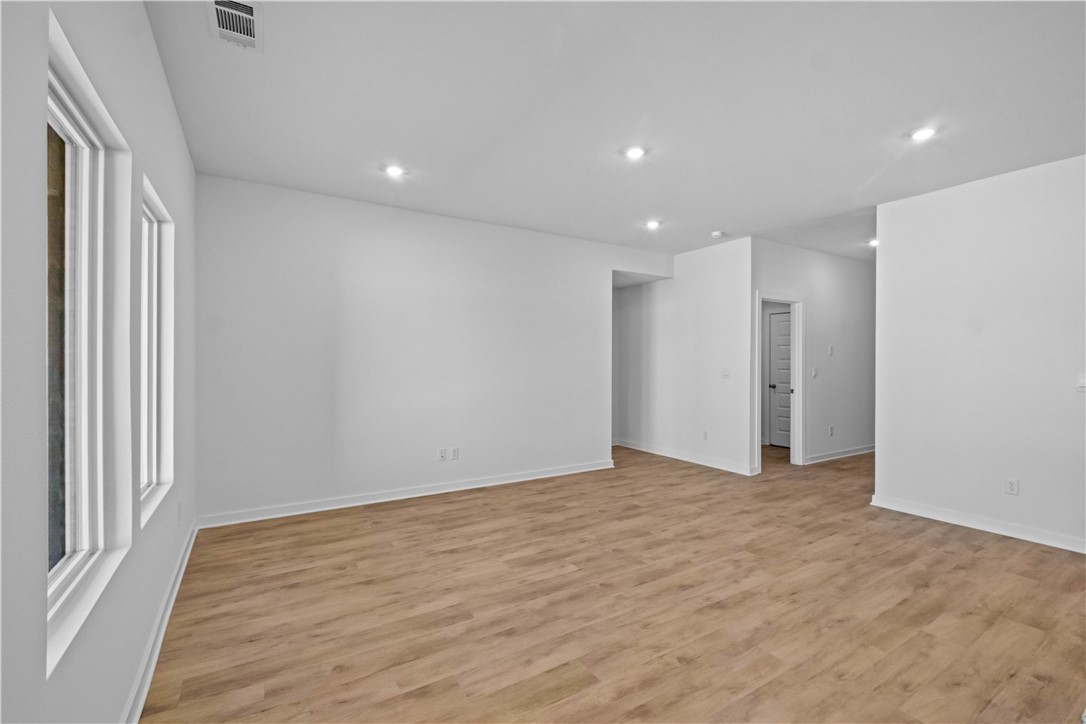 West Wind Sub Ph I Centerton - Residential Lease