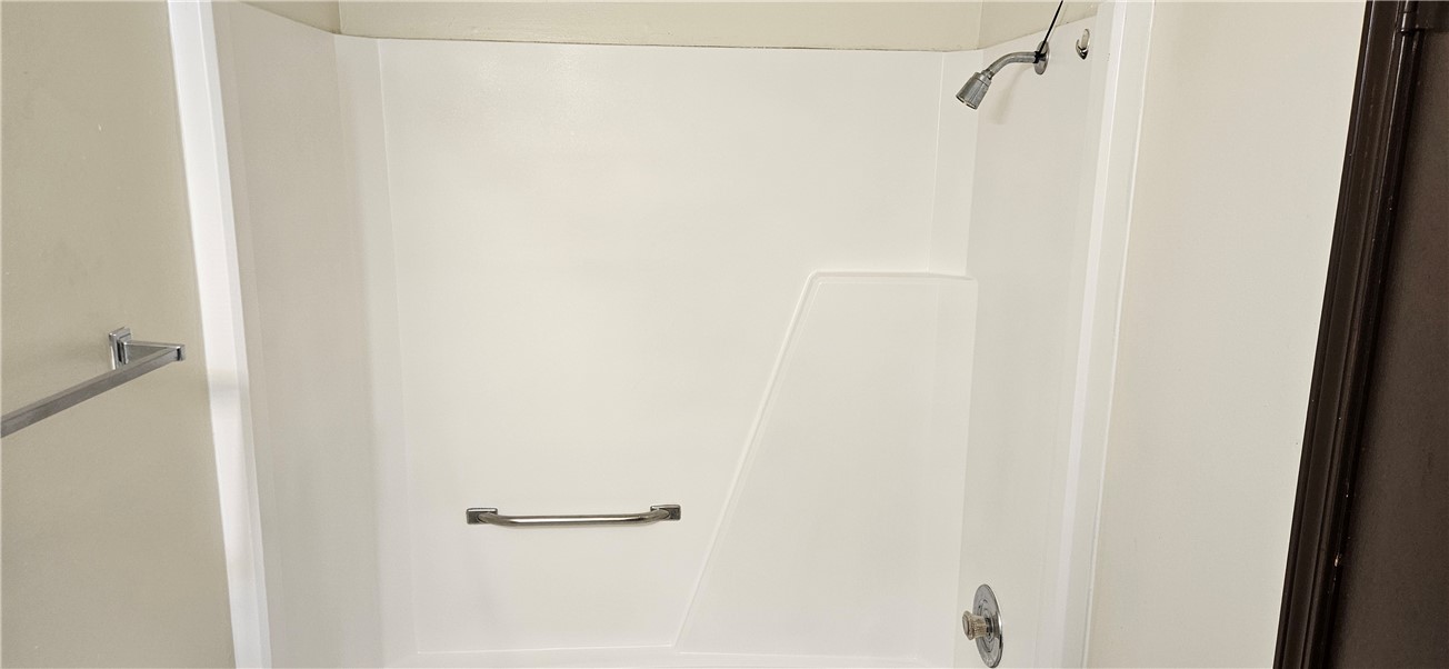 Archais-Bushnell - Residential Lease