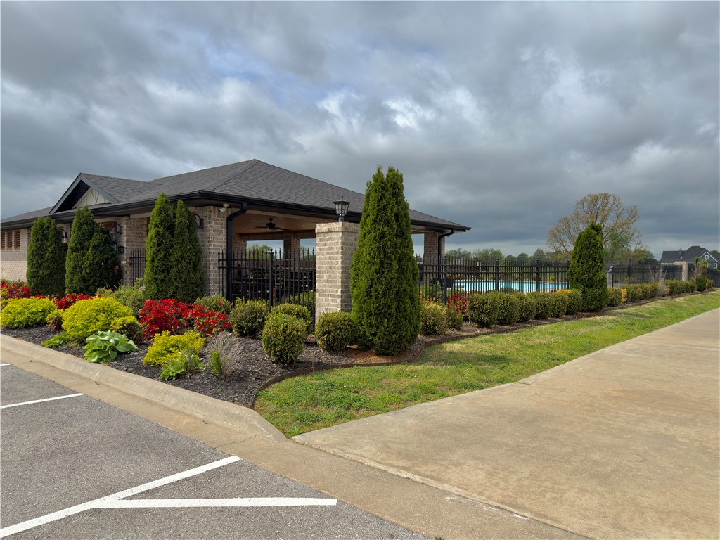 South Pointe Sub Ph 2 - Residential