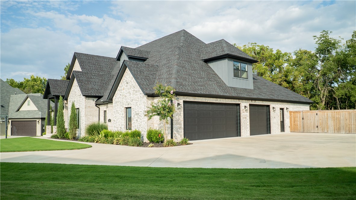 Otter Creek Estates PH1-Cave Springs - Residential