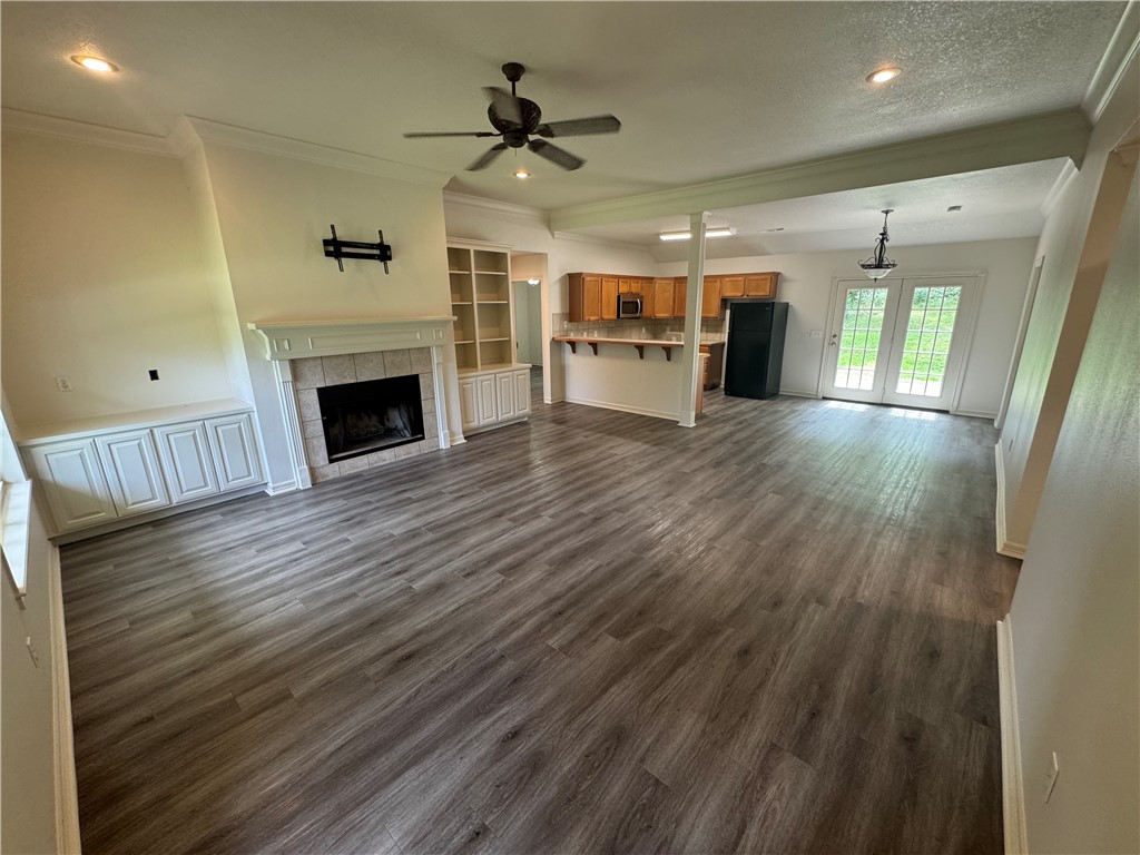 Fayetteville Outlots - Residential Lease