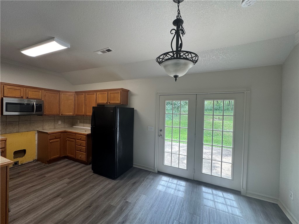 Fayetteville Outlots - Residential Lease
