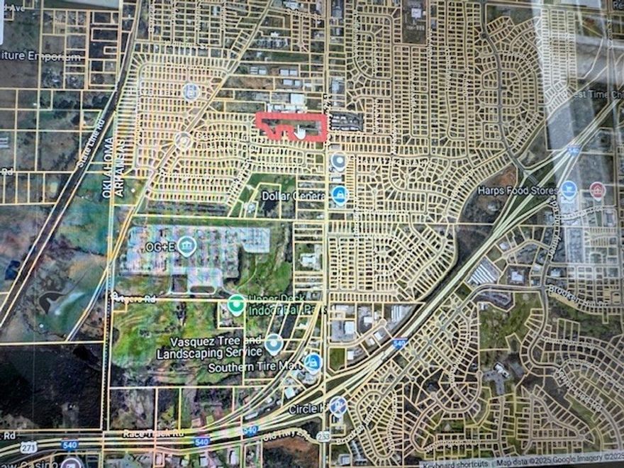 10 Acre +/- property offers prime potential for mixed use commercial development. High traffic, possible flexible zoning. Traffic cont. 20k-29,000 per day. Close to I 540 Exit 14, High visibility 375 of Hwy frontage.