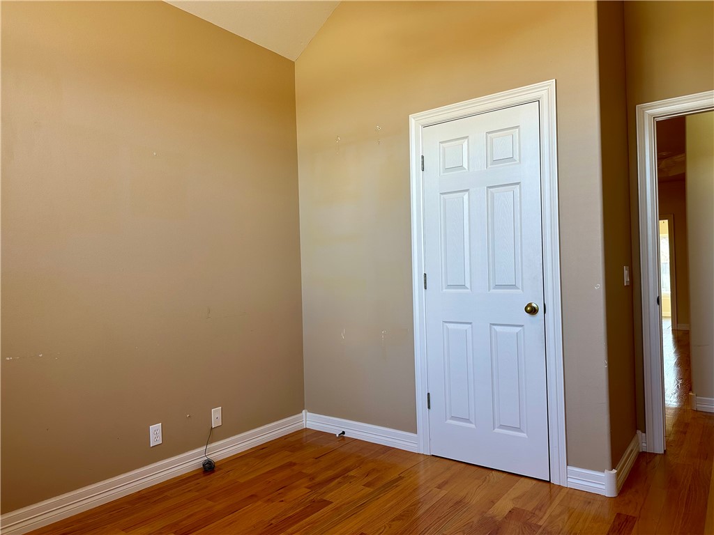 Laurel Crossing Rogers - Residential