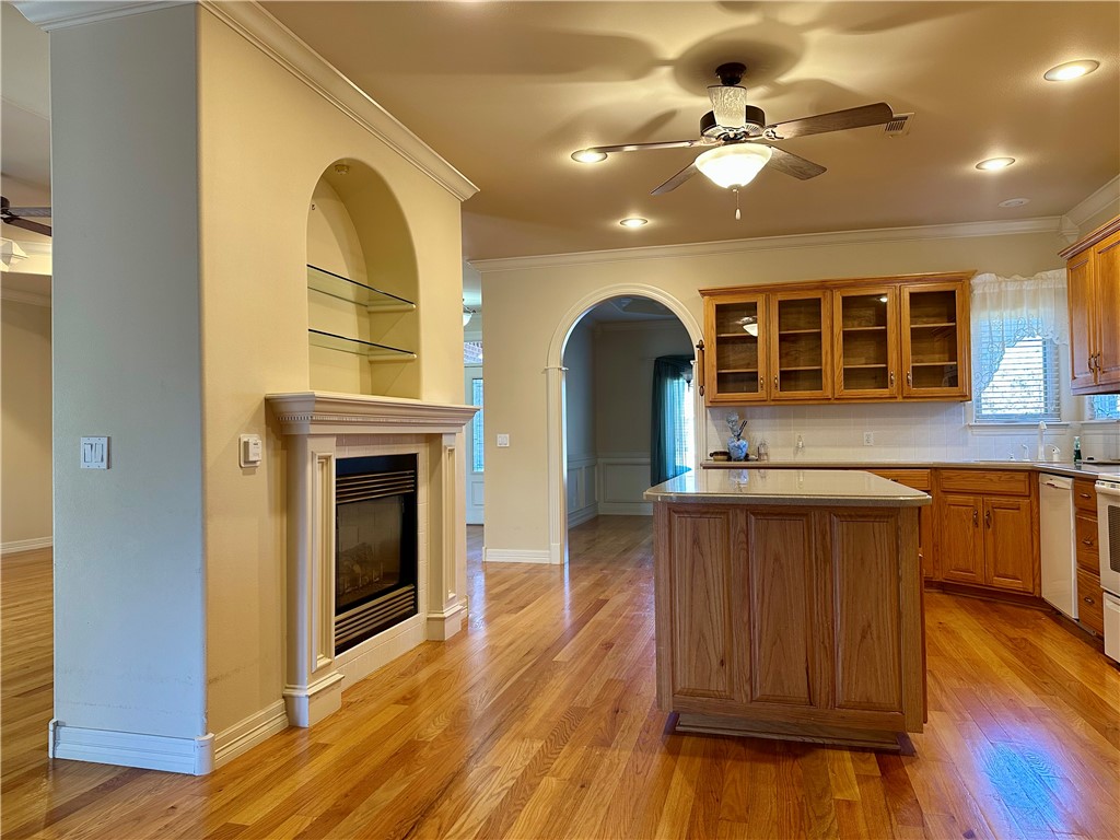 Laurel Crossing Rogers - Residential