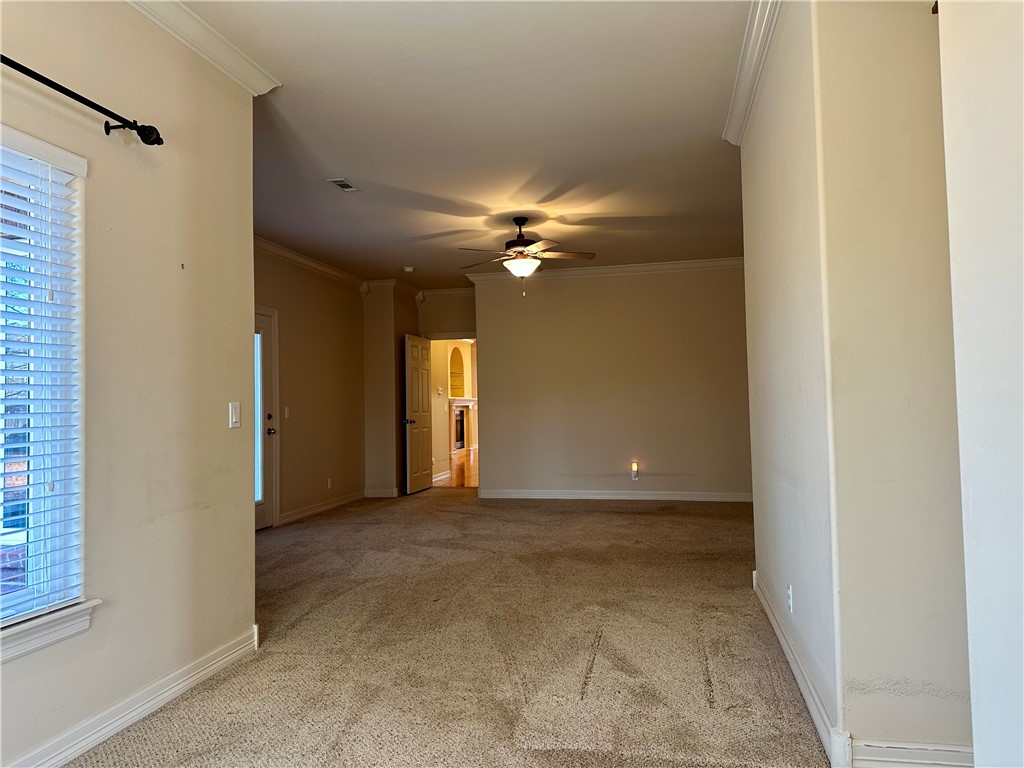 Laurel Crossing Rogers - Residential