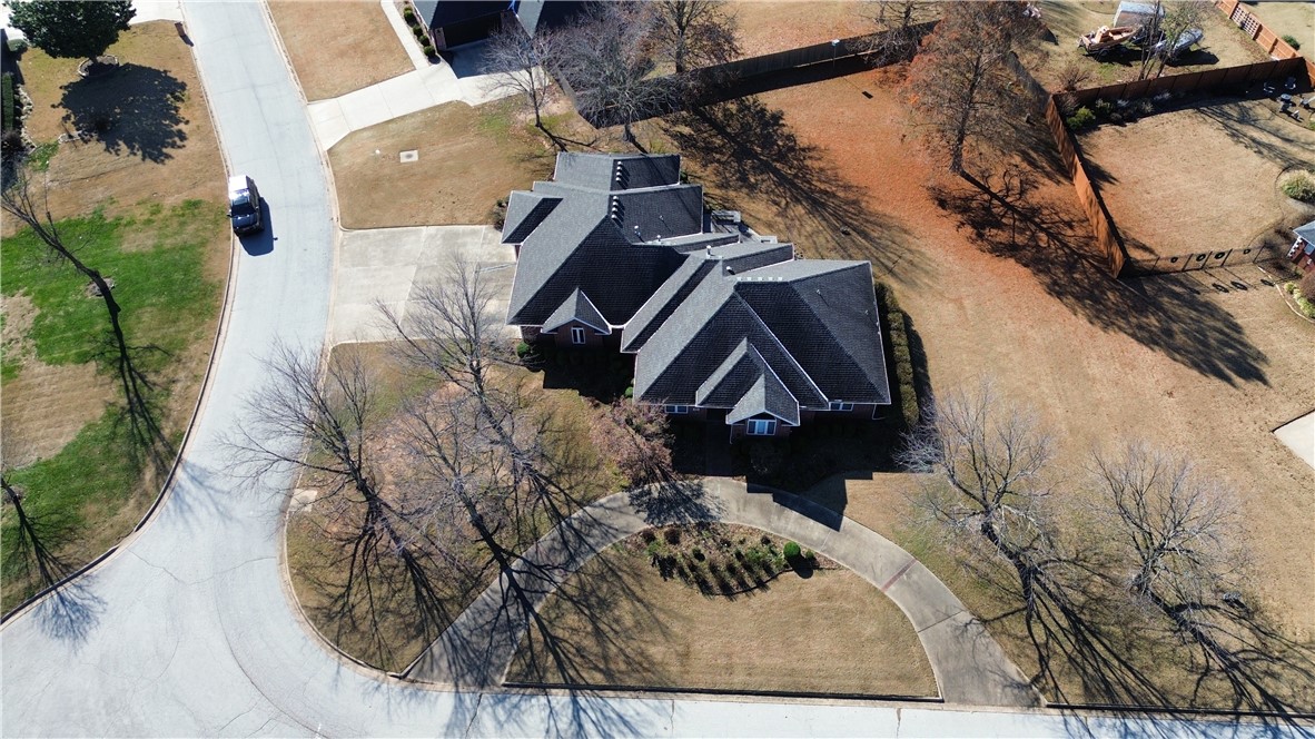 Laurel Crossing Rogers - Residential