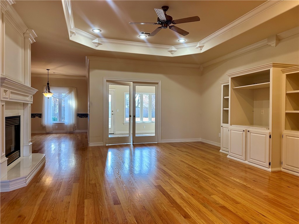 Laurel Crossing Rogers - Residential