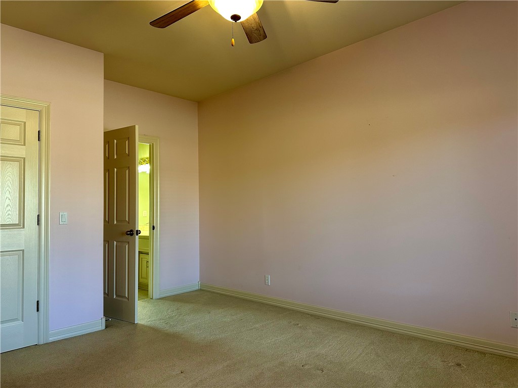 Laurel Crossing Rogers - Residential