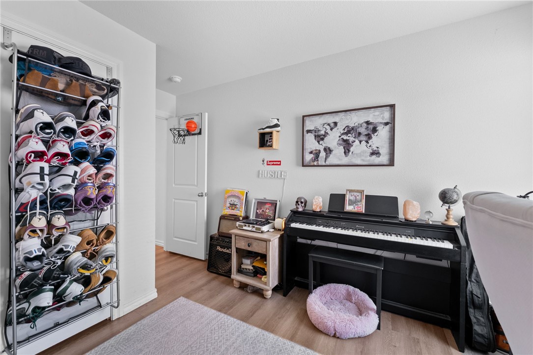Main Street Village Gentry - Residential