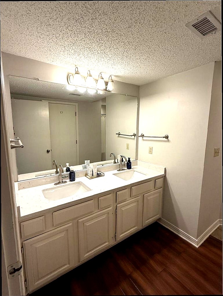 Club Road Village Prop Regime - Residential