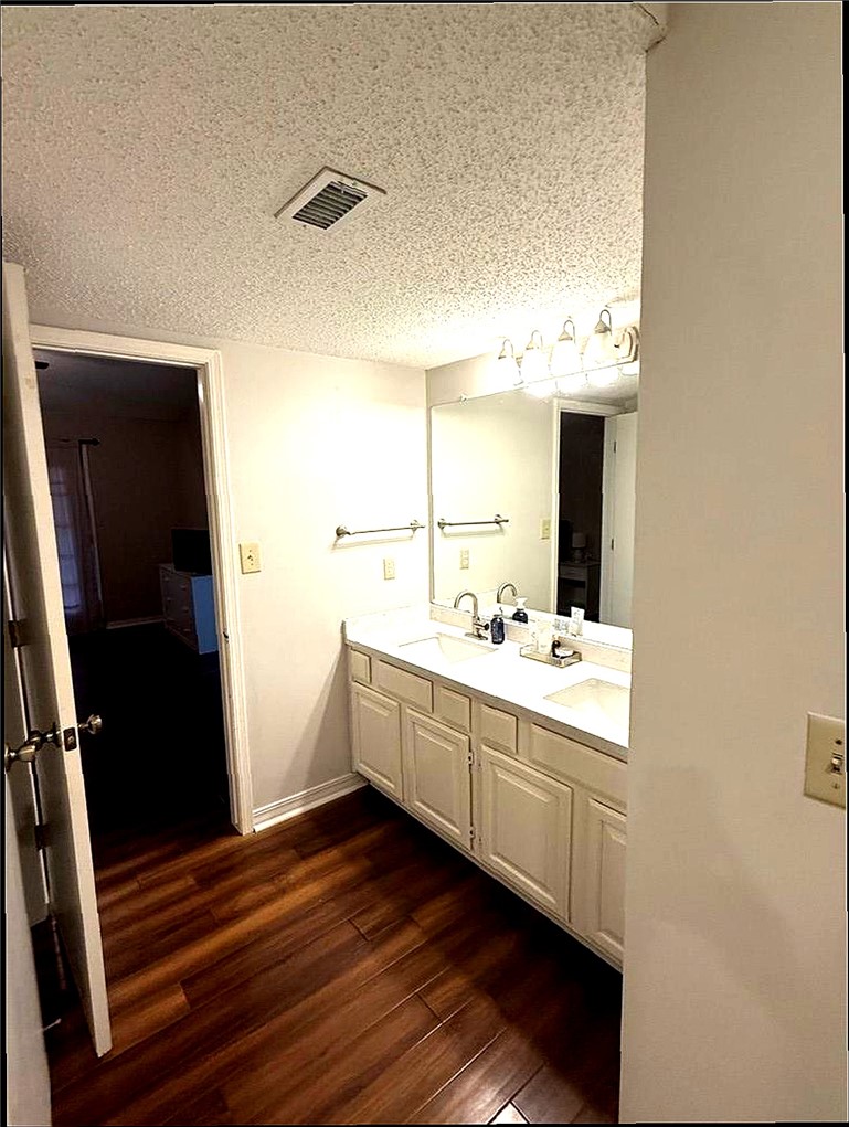 Club Road Village Prop Regime - Residential