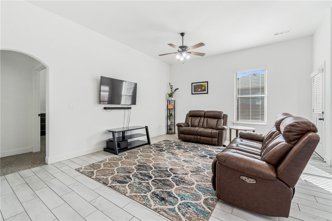 Prairie Brook Sub Ph 2 Centerton - Residential Lease