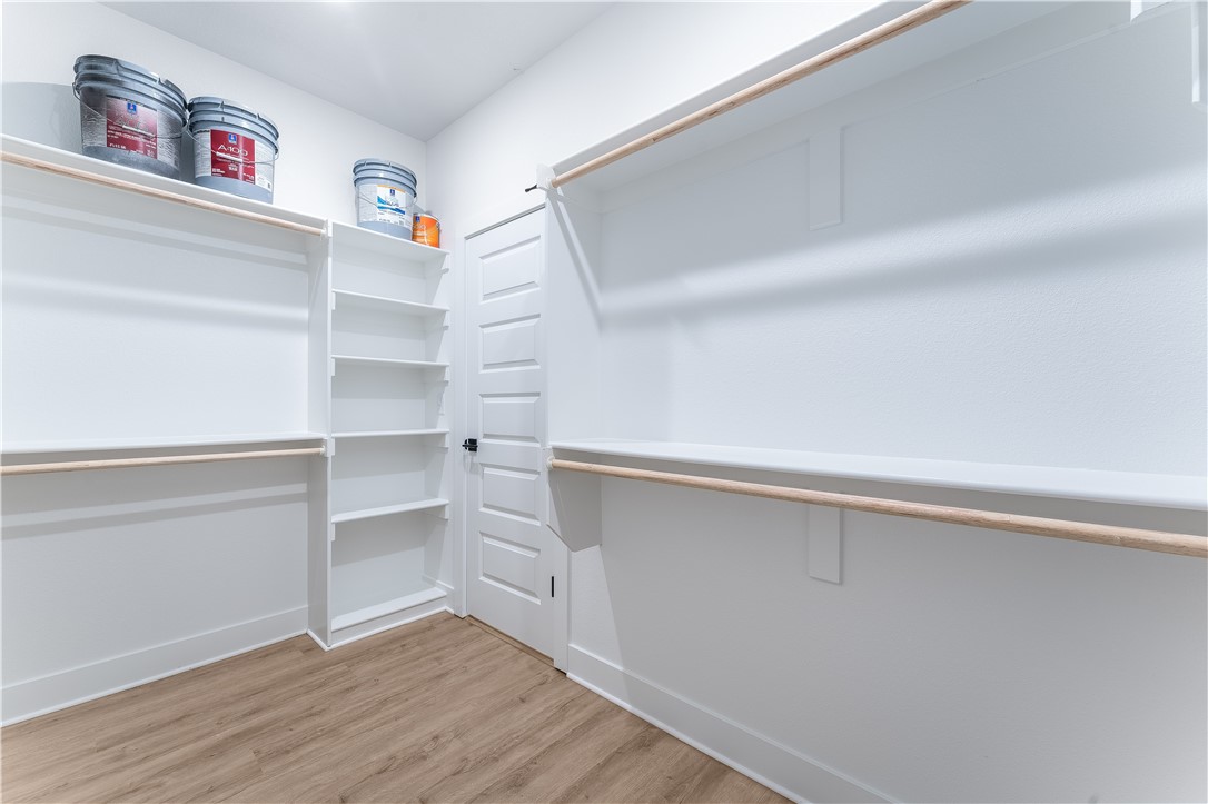 Buckingham Sub Bvv - Residential