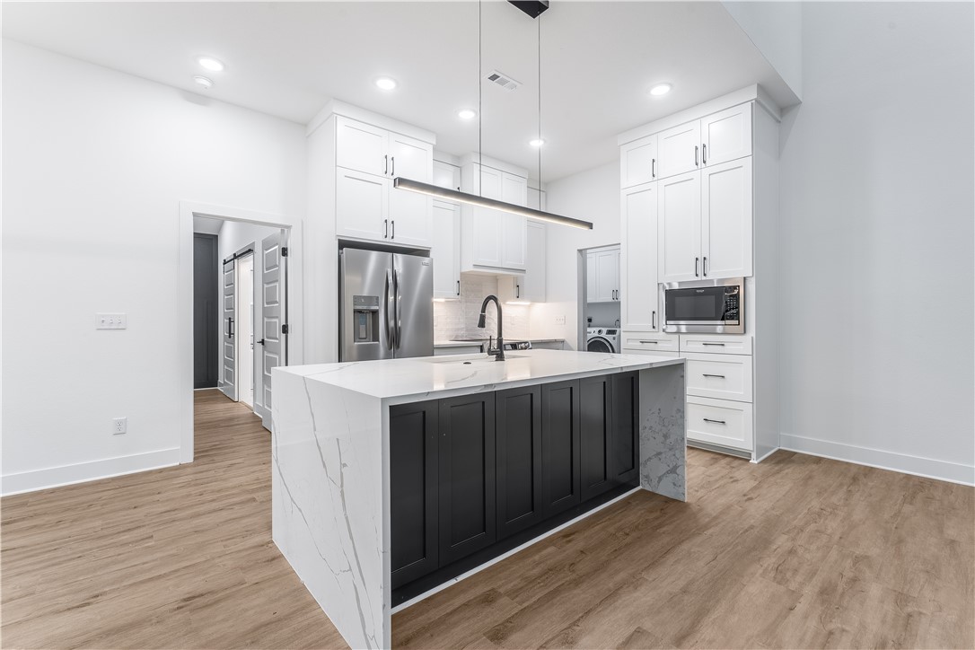 Buckingham Sub Bvv - Residential
