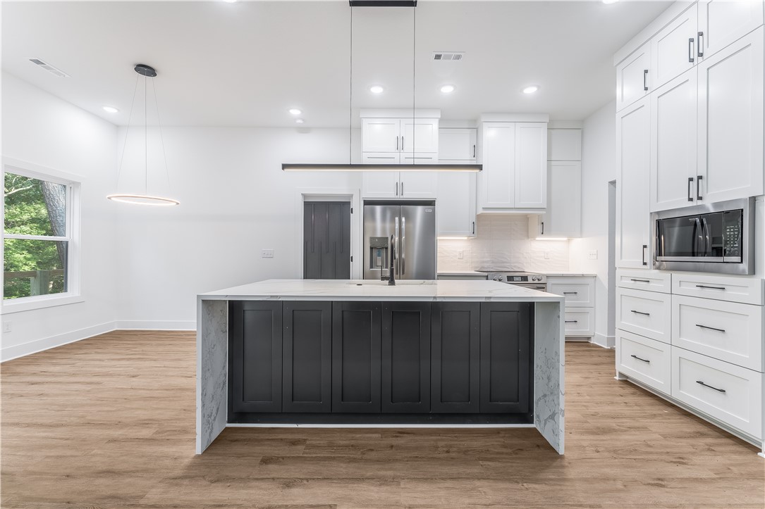 Buckingham Sub Bvv - Residential