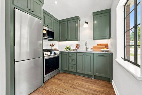 Photo of 15 W Prospect B2 #B2, Fayetteville, AR 72701 (MLS # 1359426)