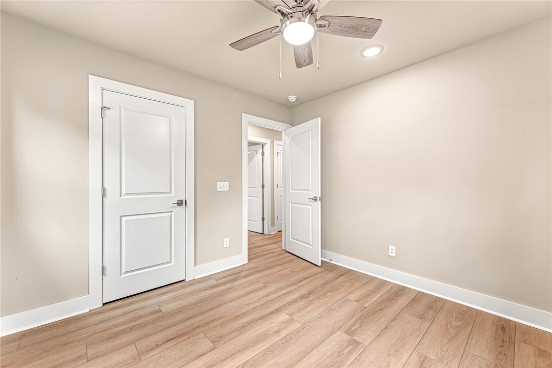 Royal Heights Add Bentonville - Residential