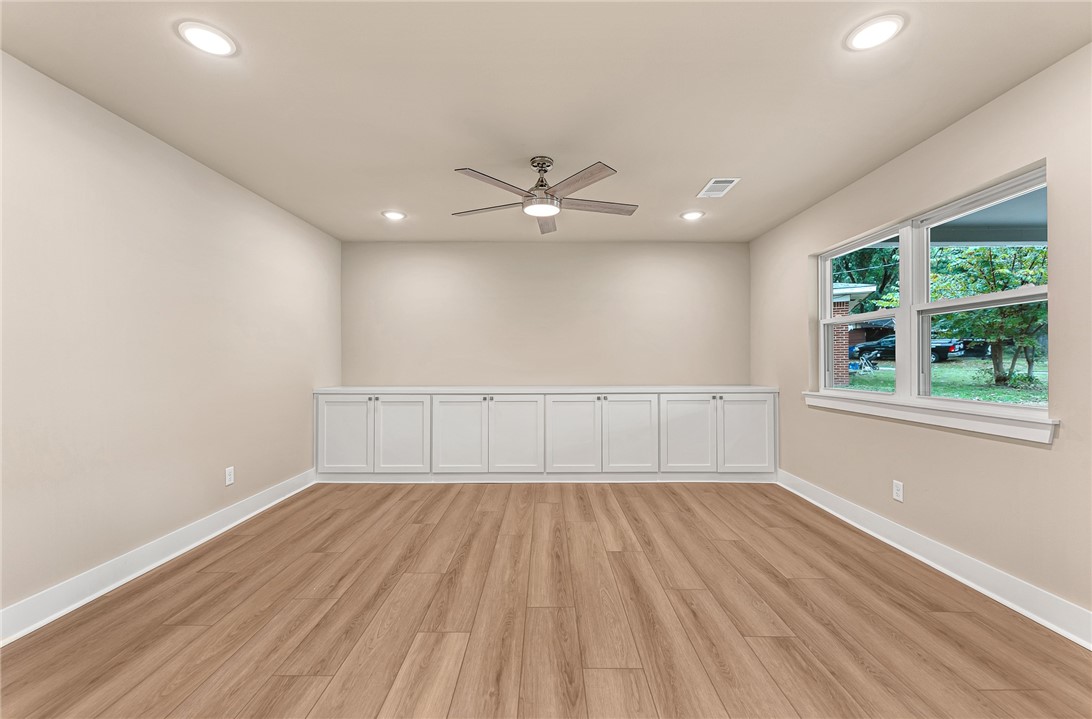 Royal Heights Add Bentonville - Residential