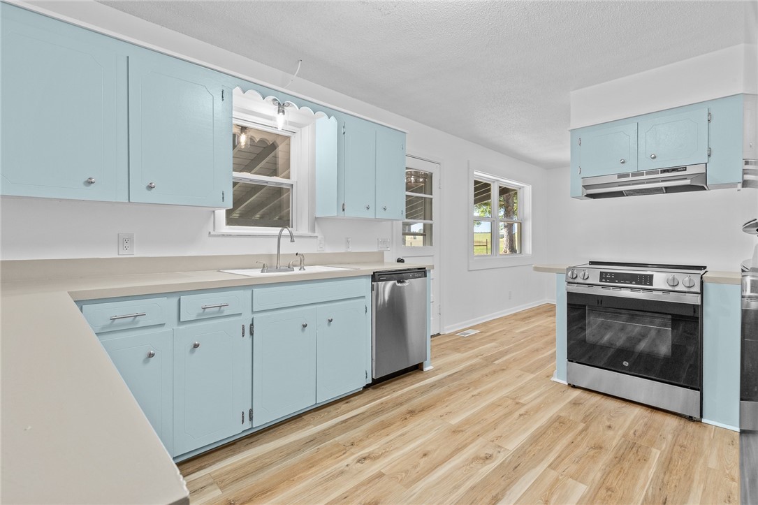 Ss Strip/Carr - Residential