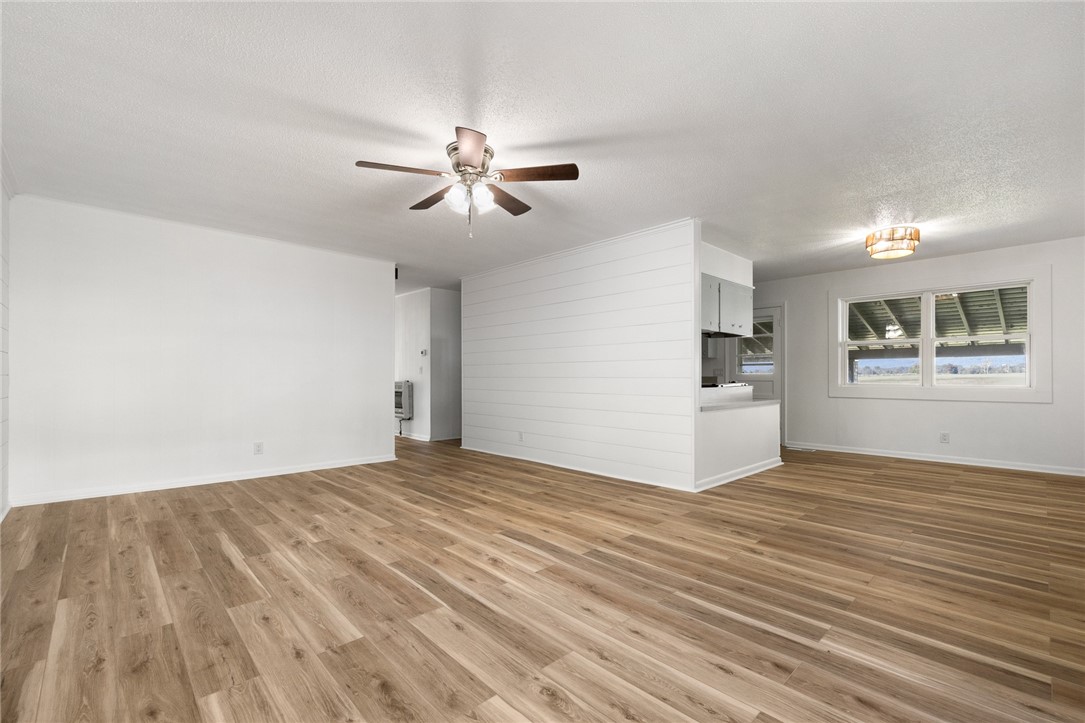 Ss Strip/Carr - Residential