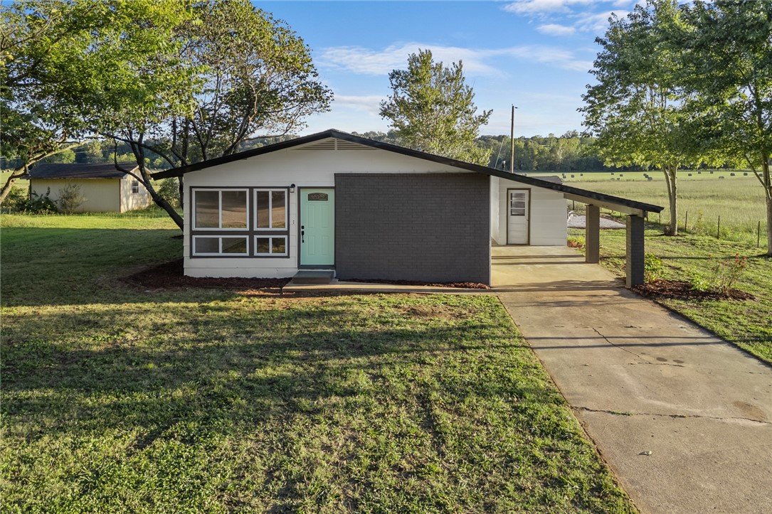 Ss Strip/Carr - Residential