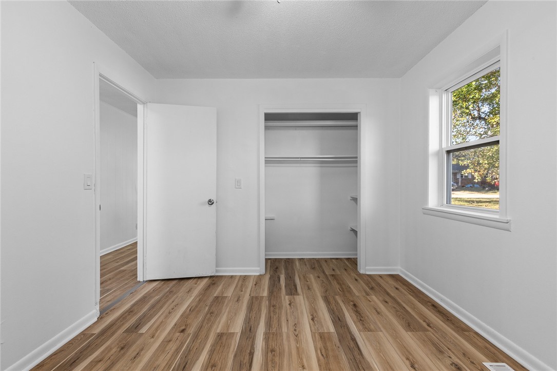 Ss Strip/Carr - Residential