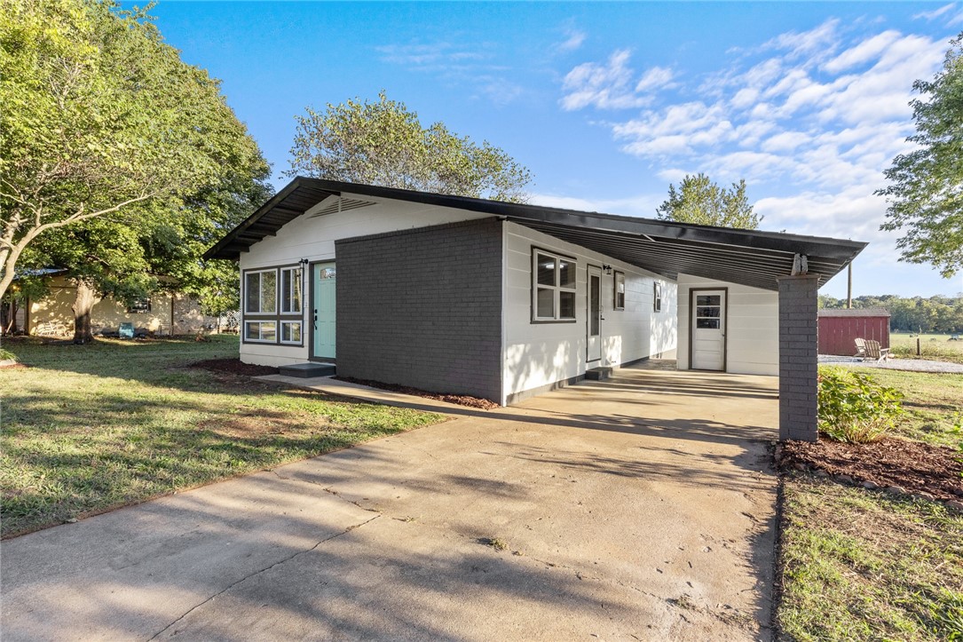 Ss Strip/Carr - Residential