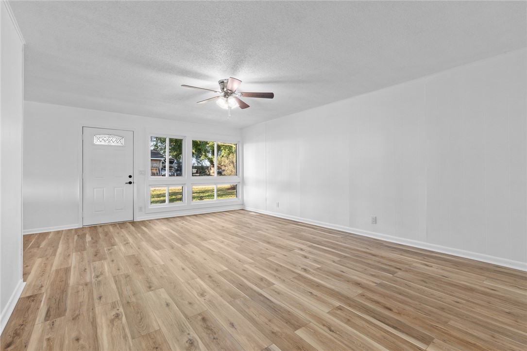 Ss Strip/Carr - Residential