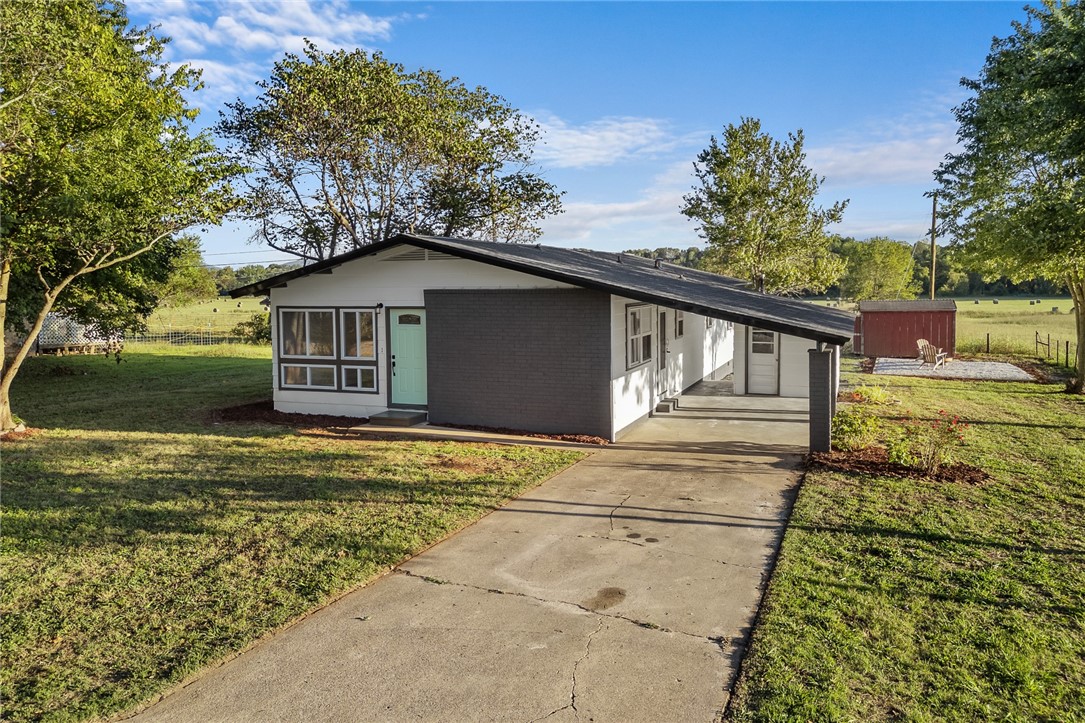 Ss Strip/Carr - Residential