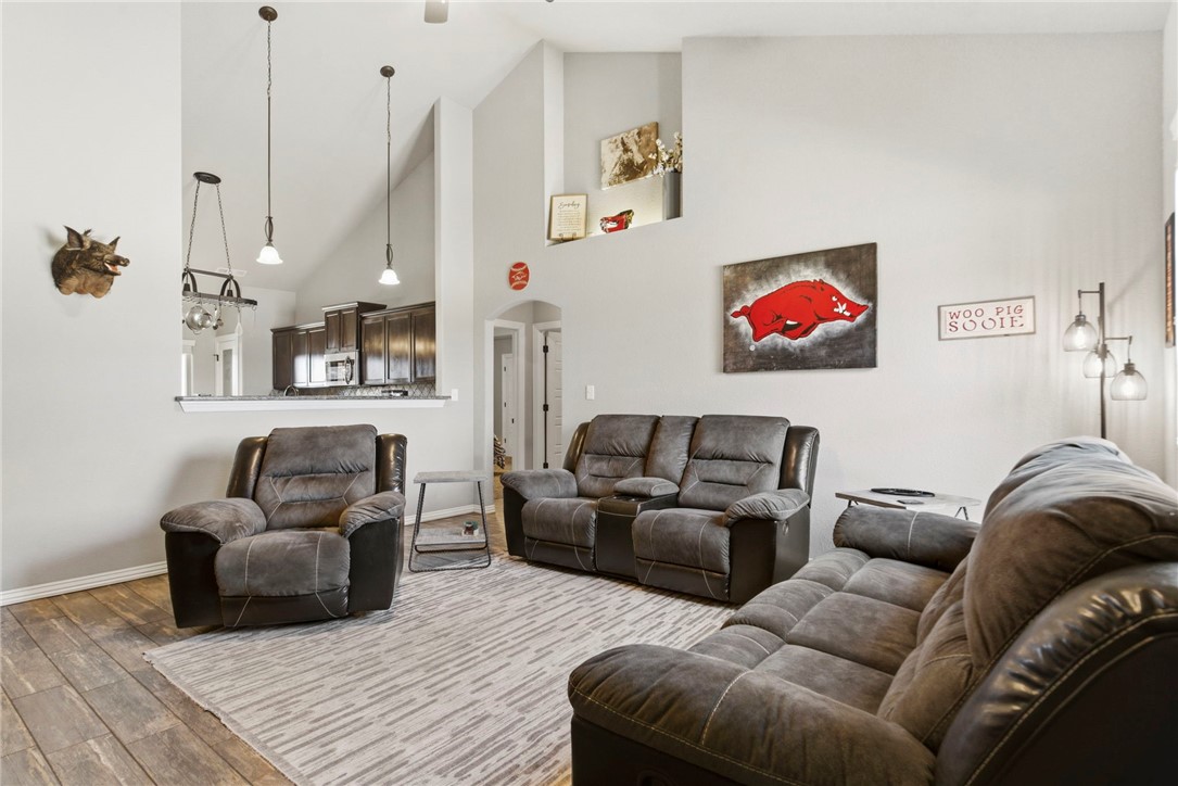 Elkhorn Sub Ph I Pea Ridge - Residential