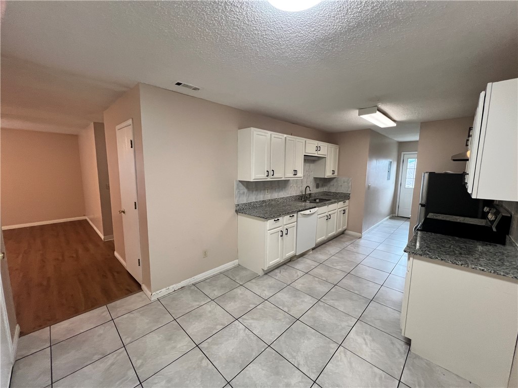 Lenham Heights Sub - Residential Lease