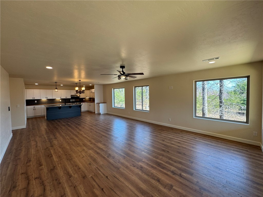 Wyldewood Acres Ph 2 - Residential