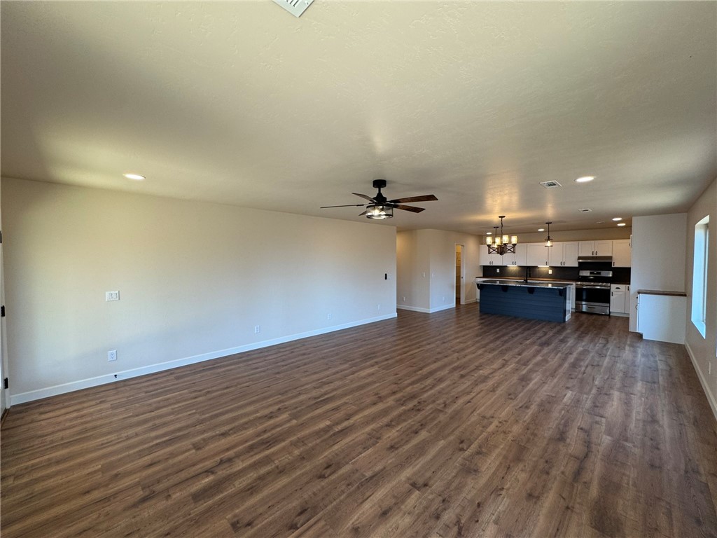 Wyldewood Acres Ph 2 - Residential