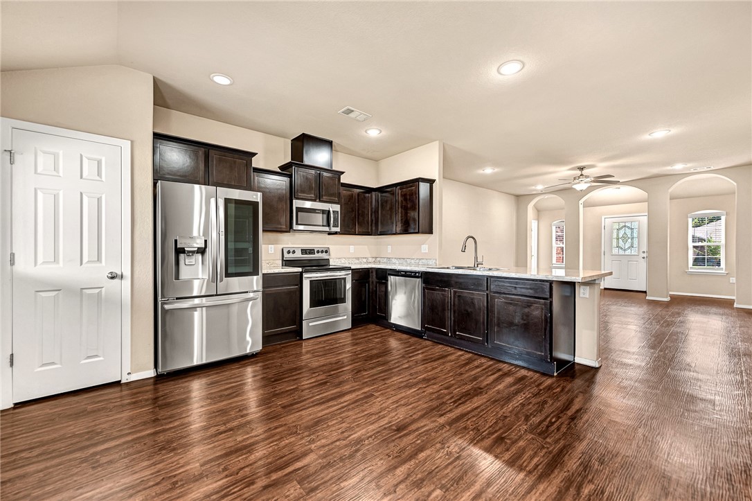 Providence Village Ph Ii Bentonville - Residential