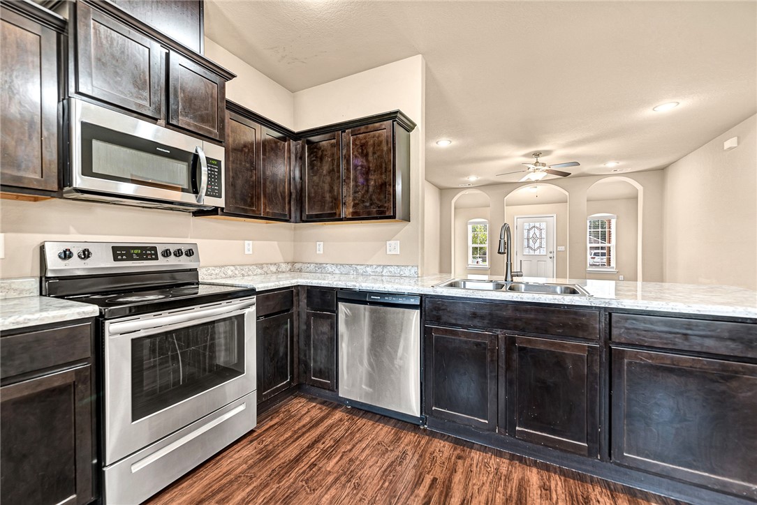 Providence Village Ph Ii Bentonville - Residential
