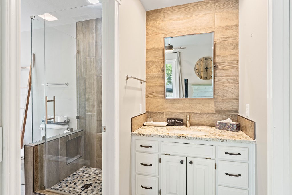 Piney Point Retreat Sub Rurban - Residential